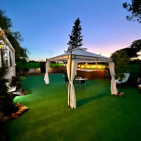 Nomada, Chalet Con Piscina En アルカラ・デ・グアダイラ エクステリア 写真